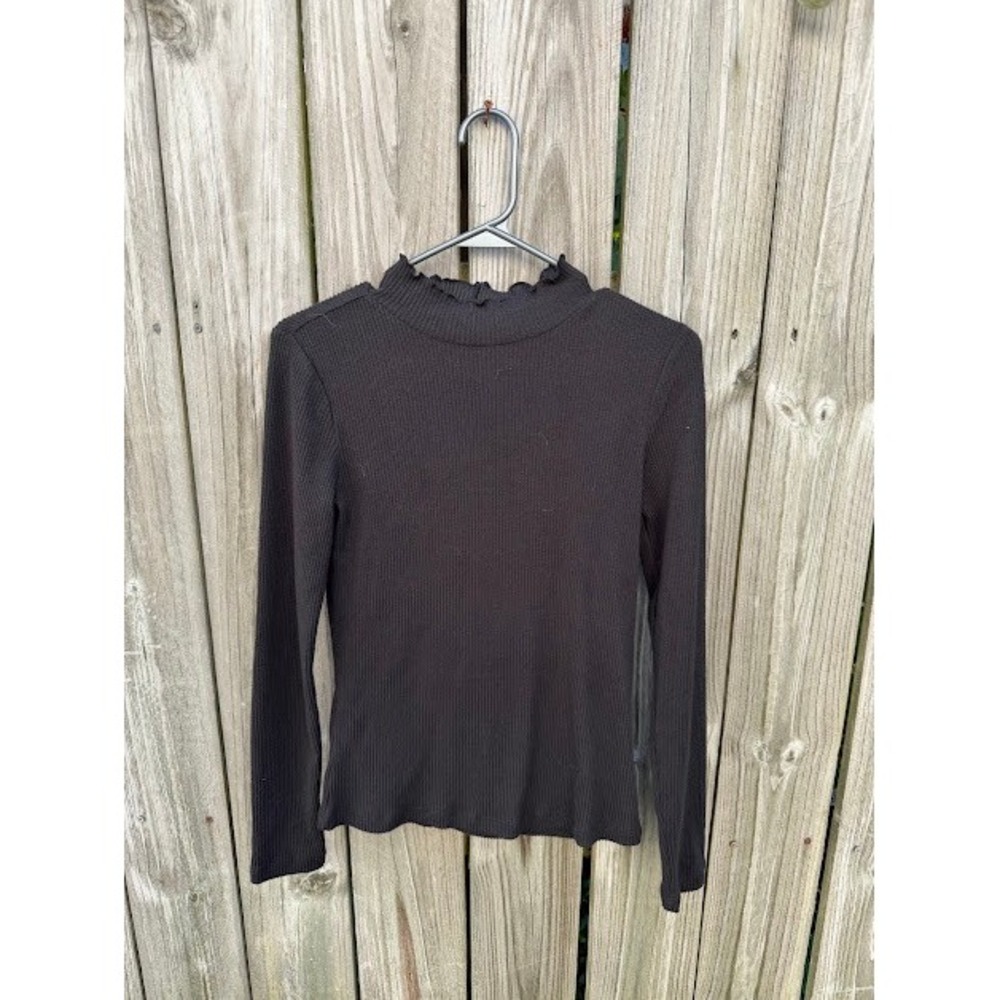 Dark Academia Minimalist Maurices Top XS Black Lettuce Trim Mock Neck Ribbed